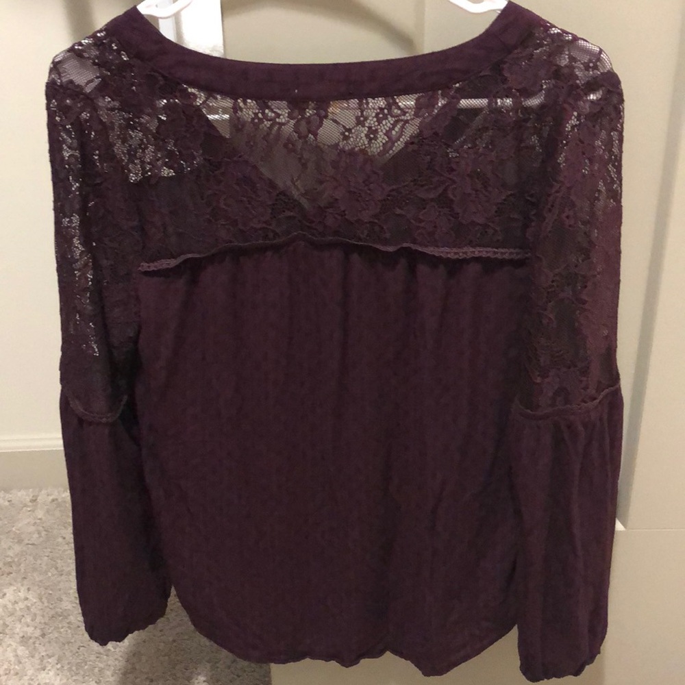 Lace blouse top - Picture 3 of 3